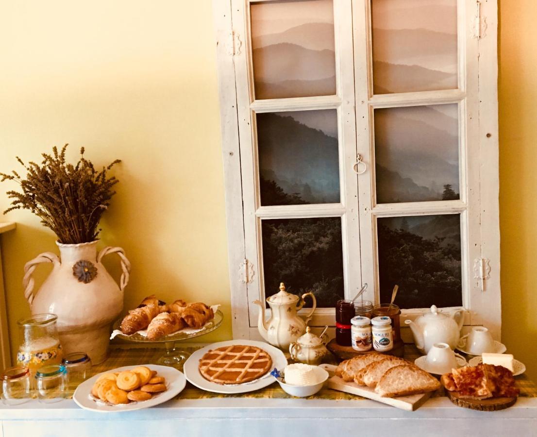 B&B La Libellula Castelnuovo Nigra Exteriör bild